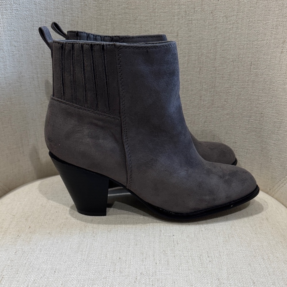Suede Gray Ankle Booties - Women's‎ Chelsea Heel